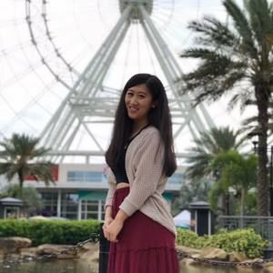 Meet your Posher, Alina